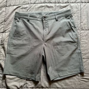Vuori Meta Shorts 32 Grey